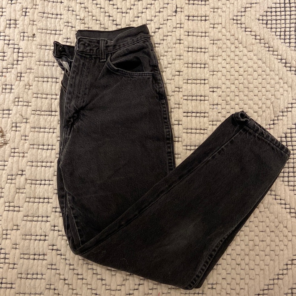 Black woman’s boyfriend jeans size 10 high rise vintage jeans
